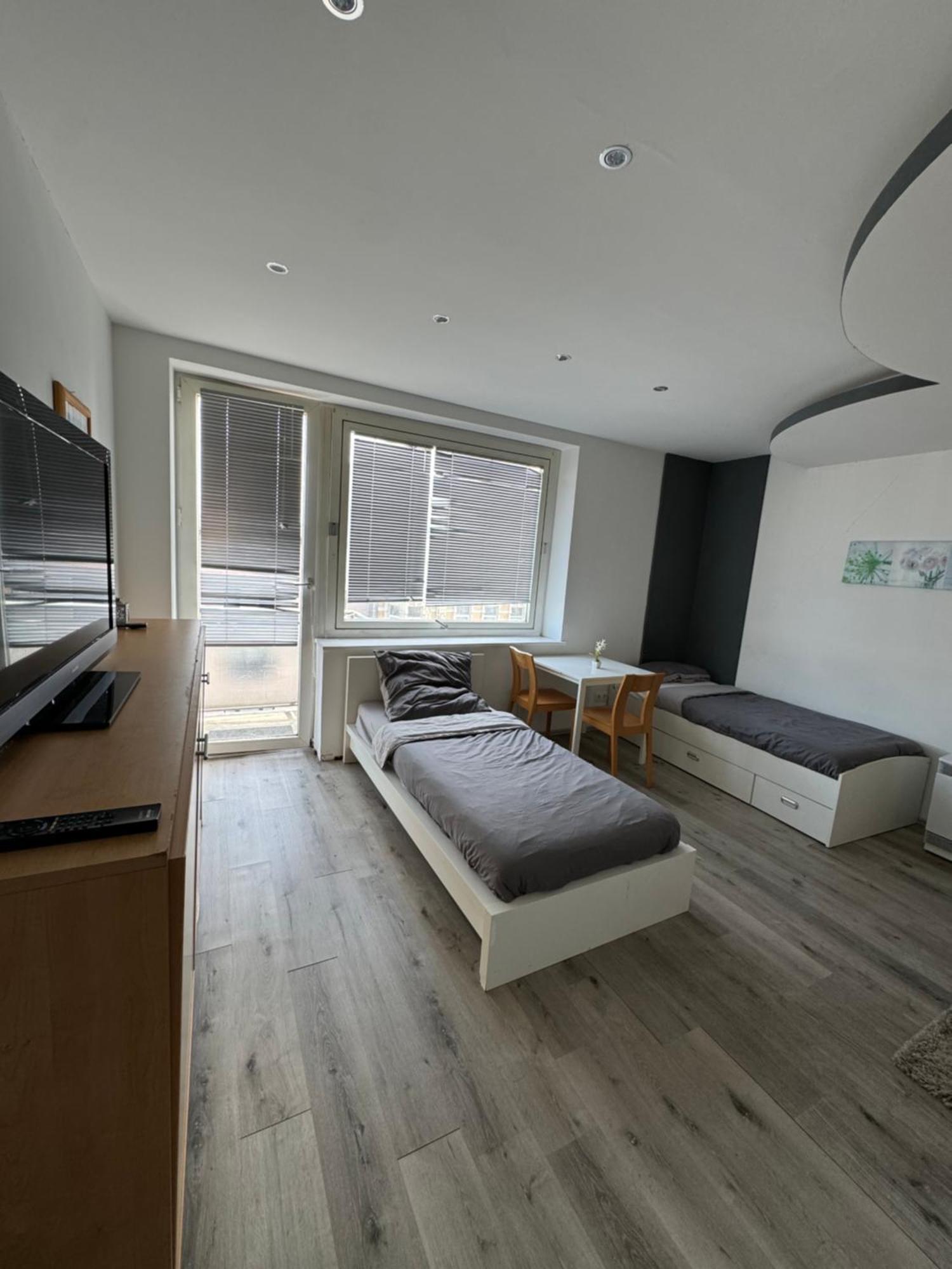 Zentrale 1-zimmer Wohnug In Appartement Hannover